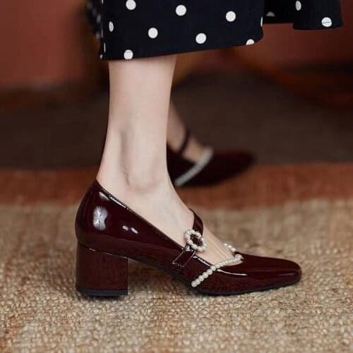 Lady Candy Color Designer Pearl Decoration Luxury High Heels Women Fashion Sexy Party Pumps Elegant Retro Mary Jane Shoes 2021