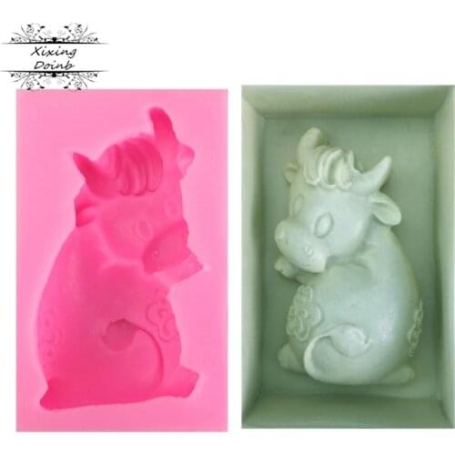 3D DIY twelve zodiac cattle shaped silica gel mold chocolate fudge mold cake decoration tool Kitchen Baking Products