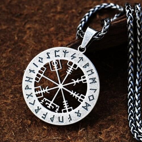 Antique Silver Nordic Viking Rune Hollow Compass Pendant Stainless Steel Mens and Womens Accessories Jewelry
