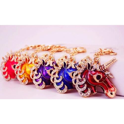Creative Cute Cartoon Crystal Rhinestone Unicorn Car Keychain Gold Metal Colorful Galss Unicorn Keychains Female Bag Accessory