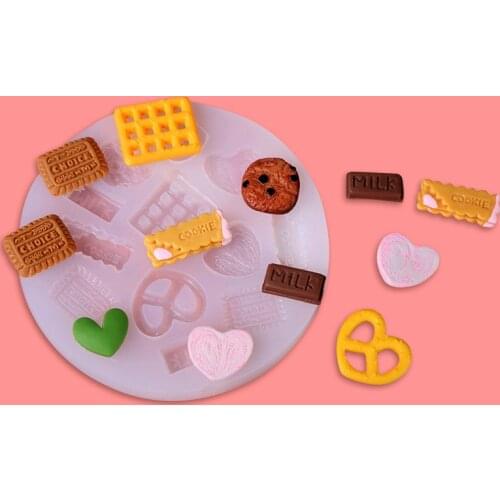 2021 New Cute Biscuit Mold Oreo Wafer Sandwich Biscuit Mold Cake Mold Baking Silicone Tool Cake Party Decoration Mold