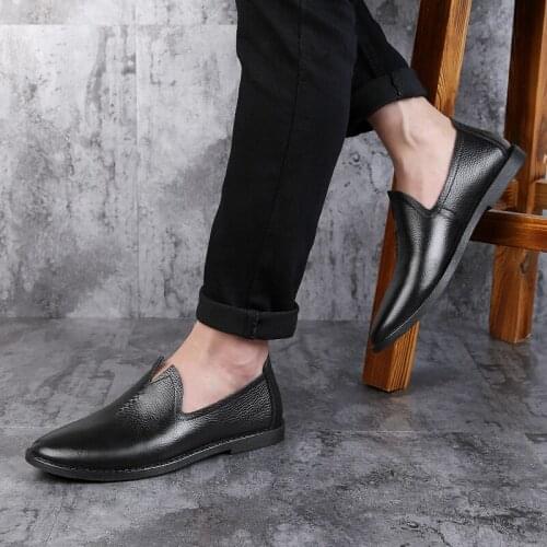 Mens Comfortable Genuine Leather Loafers Men Casual Loafers Men Slip on Flat Spring Autumn Moccasins Breathable Flats Shoes