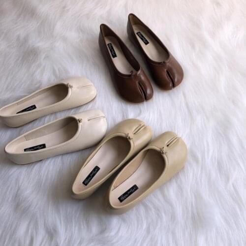 Tabi Ninja Shoes Woman Microfiber Leather Comfy Flats Split Toe Slippers Soft Bottom Loafers Solid Brief Ladies Moccasins 35-40