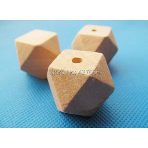 100pcs 30mm Large Unfinished Faceted Natural Wood Spacer Beads Charm ,14 Hedron Geometricf Figure Wooden Beads,DIY Accessory