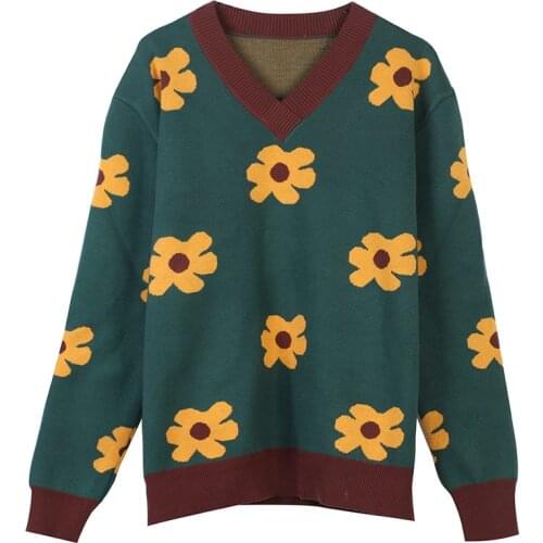 Runway Luxury Green Knitted Pullover Long-Sleeved V-Neck Flower Embroidery Loose Top 2020 Winter New Vintage Oversize Sweater