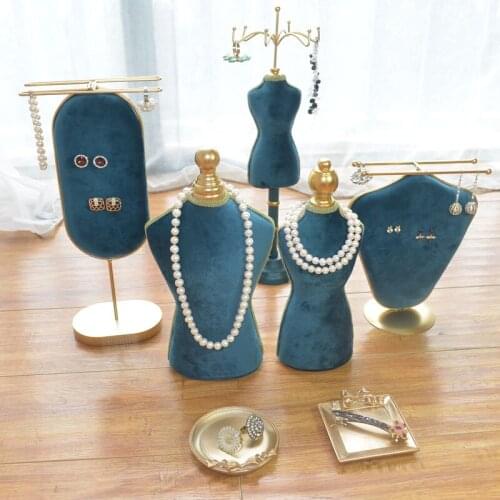Fashion 4Style Double Faced Flannelette Female mannequin Decoration Ornament Storage Necklace Earring Craft Jewelry Rack D384