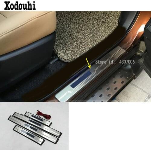 Car cover styling pedal Door sill scuff plate stick xternal LED threshold moulding 4pcs For Toyota RAV4 2016 2017 2018