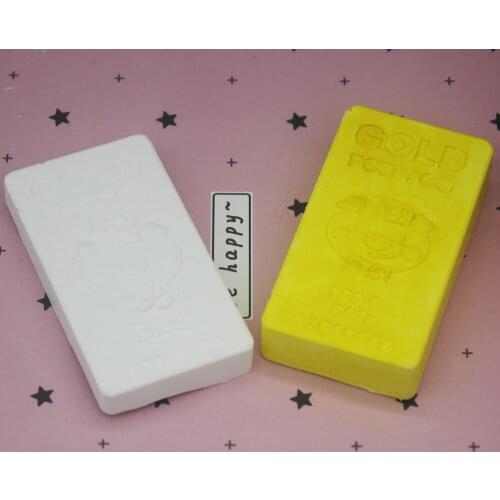 P1039 Pig Gold Slug Mold 2019 Golden Pig Nafu Financial Resources Roll into the car out of the air fragrance plaster mold