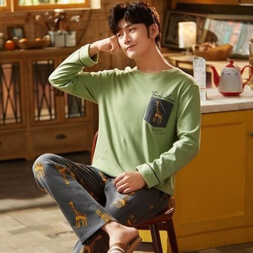 Autumn Winter Knitted Cotton Mens Pyjamas Cartoon Green giraffe Pajama Set Male Sleepwear Casual Soft Pyjamas Warm Men Homewear