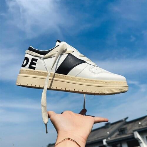 Hot Sale High-Quality Mens Sneakers 2021 White Light Casual Shoes Man Breathable Male Shoes Big Size Tenis Zapatos Hombre