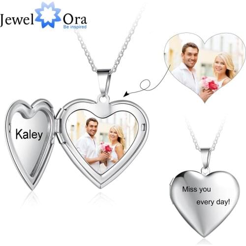 JewelOra Personalized Photo Heart Locket Necklace Stainless Steel Customized Engraving Name Pendants Christmas Gifts for Mother