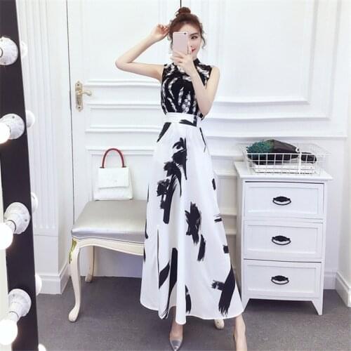 Two Piece Set Women Feather Print Tops and Long Skirts Korean Fashion Sets 2019 New Summer France Style Chic Slim Clothing LR246