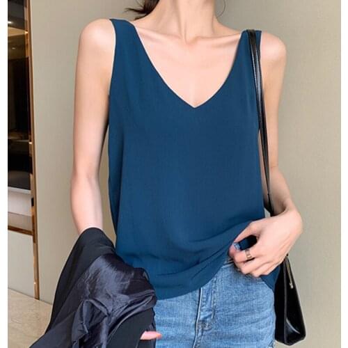 Womens Tops and Blouses Chiffon Women Blouses Sleeveless V-Neck White Women Shirts Plus Size Korean Fashion Clothing