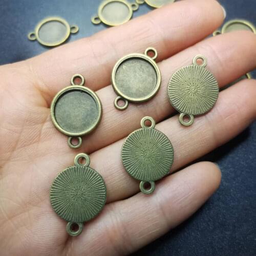 50pcs Antique Bronze Round Cameo Cabochon Base Setting Connector Charms inner Diameter 12mm