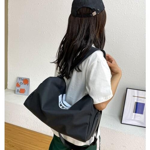 Outdoor Waterproof Nylon Sports Gym Bags Women Shoes Compartment Sport Bags Men Training Fitness Bag 2021 Yoga Running Handbag