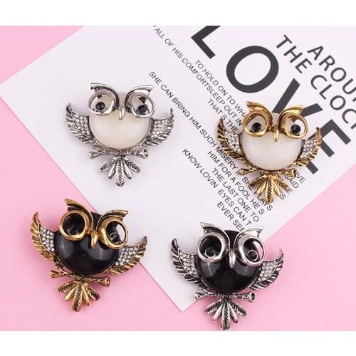LUBOV Anti Gold Silver Color Owl with Glasses Lovely Vintage Metal Brooches Pins Animal Cartoon Brooch Pin Women Party Jewelry