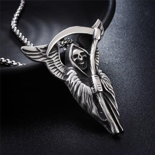 Punk Trendsetter Flying Sickle Azrael Skull Pendant Necklace Jewelry Accessories Titanium Steel Necklaces