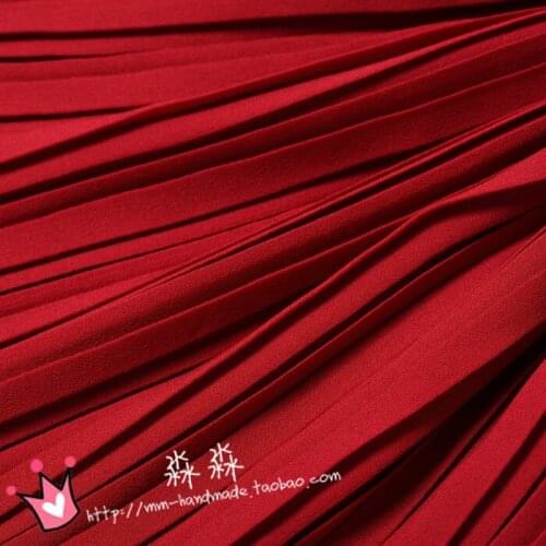 1psc new micro pearl cotton gauze material Bordeaux red h pleated pleated crinkle chiffon wine red fabrics(pleated 0.5m)