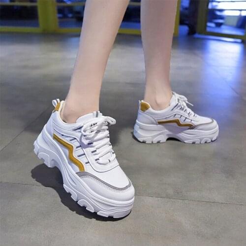 New Fashion Chunky Sneakers Women Platform High Heel Thick Sole Dad Beige Black White Sneaker Casual Shoes chaussures femme