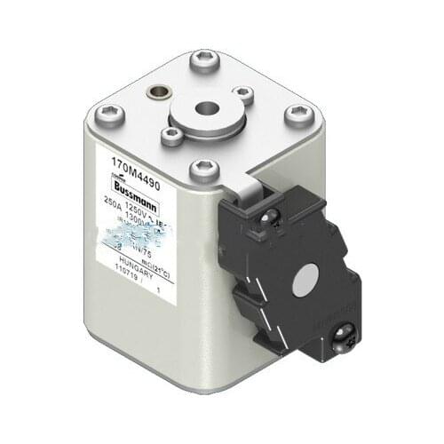 Fuses: 170M4492 350A 1250V / 170M4493 400A / 170M4494 450A 1250V aR