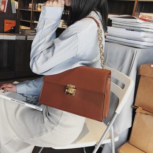 Vintage Big Chain Women Shoulder Bags Large Capacity Ladies Messenger Bags High Quality PU Female Handbags Winter 2021