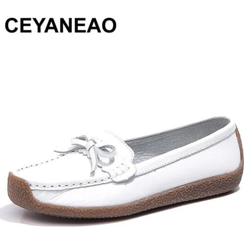CEYANEAOReal cowhide womens shoes new beef tendon soft sole Korean middle-aged and elderly mother shoes shallow mouth snailshoe