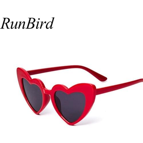 2018 New Girls Fashion Love Heart Cat Eye Sunglasses Kids Designer Retro Gradient Childred Sunglasses Oculus De Sol 1471R