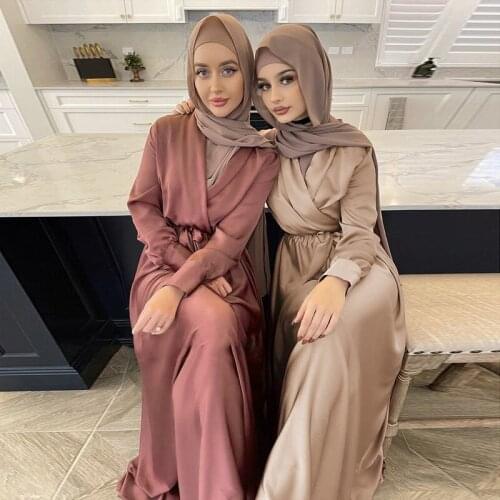 Satin Turkey Women Long Dress Muslim Fashion Elegant Moroccan Kaftan Djellaba Jubah Robe Abaya Isalmic Clothing Party Dress Arab