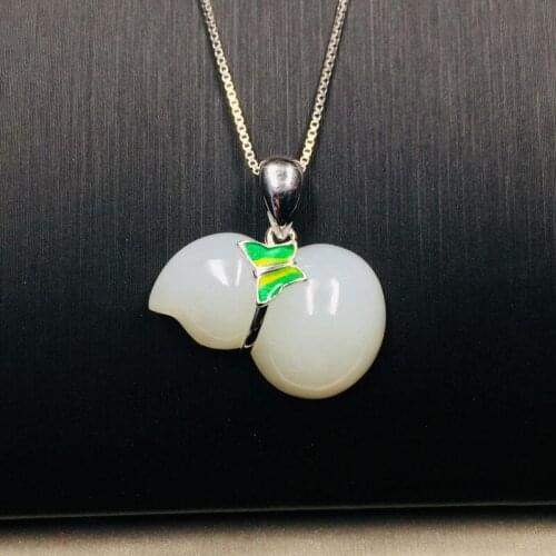 New S925 Silver Inlaid Hetian Jade Pendant Fashionable Atmosphere Gourd Necklace, Designed for Women To Create Gifts