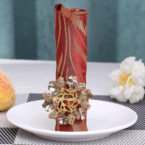 12/PCS 3D gold hollowed-out flower napkin ring with diamond napkin buckle wedding hotel napkin ring mat towel ring table setting