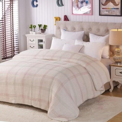 Thick Cotton Quilt Warm Winter Duvet Insert Quilted Bed Comforter King Queen Full Twin Size Bed White Blanket Quilt Home Textile