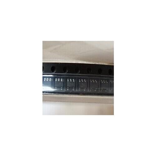 Free shipping 100pcs/lot MIC5235YM5 L2AA in stock