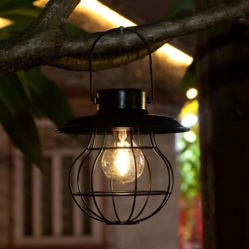 Retro Solar Lantern Lamp Outdoor Hanging Waterproof Outdoor LEDs Lights for Yard Patio Tree Landscape Pathway Terrace
