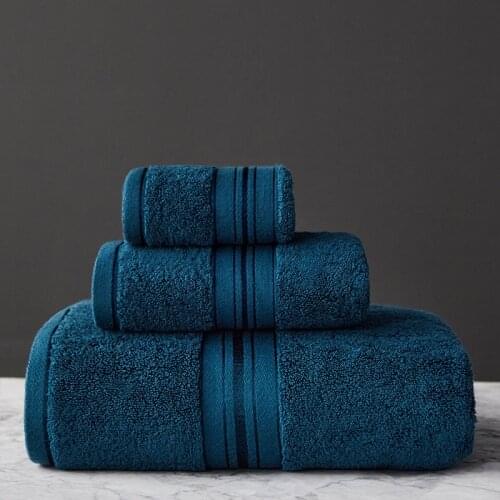 FLOWERS AND CAKES Towel Sets