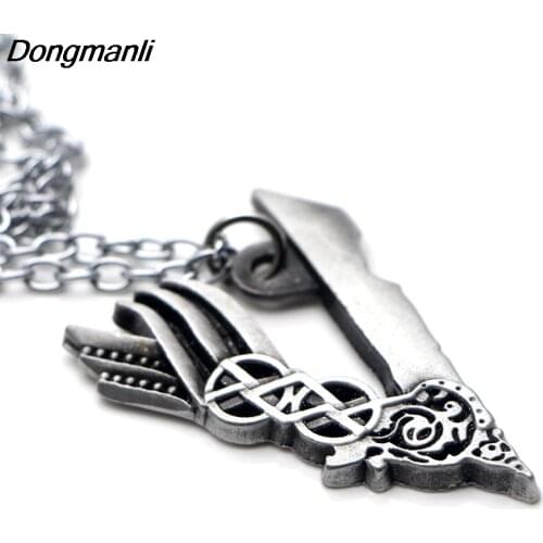 P1746 Dongmanli Jewelry Tv Series Vikings Icon Necklace Vikings "V"Logo Pendant Ragnar Lodbrok Men Women Birthday Gift