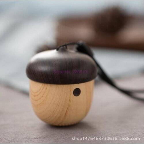 By dhl 20pcs Bluetooth Speaker Portable Mini Speaker Cute Wooden Nuts Shape Unique Design Outdoor Loudspeaker For Phone Backpack