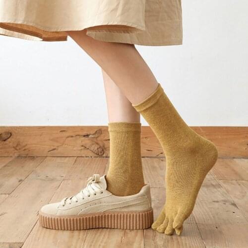 Women Five Finger 100 Cotton Socks Ladies Casual Comfortable Warm Separate Toe Socks Meias Solid Color White Black Short Sock