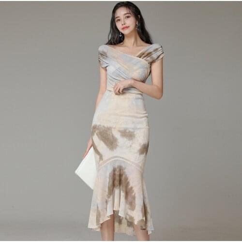 New Fashion Women Summer OL Elegant Skinny Set Sexy V-Neck Folds Tops Short Sleeve Shirt And Mermaid Ruffle Skirt Two Piece Set