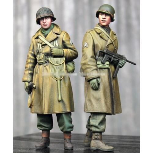 1/35 Resin Figure Model kits 2 figures Unassambled Unpainted 892