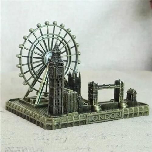 Retro London Eye Big Ben Tower Bridge Bronze Church London Historic Buildings Group Memorial Europe Style Home Decoration