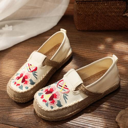 YourSeason Flower Embroidered Ladies Vegan Handmade Flat Sneakers Espadrilles Vintage Bohemian Style Women Comfort Flat Loafers