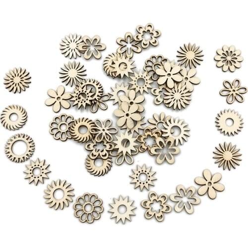 50pcs Wooden Hollow Flower Wood Slices Wedding Table Scatter Decoration Cute Wood Hearts for Crafts Bulk DIY