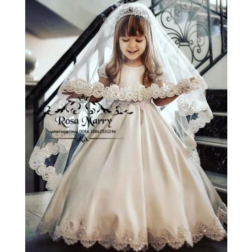 Princess Vintage Lace Flower Girls Dresses for Weddings 2021 Ball Gown Crystals Cheap Kids Birthday First Communion Party Gowns
