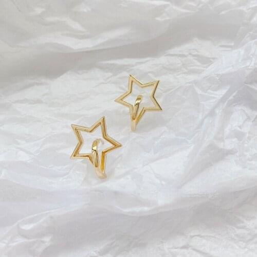 VSnow Korean Fashion Hollow Out Star Stud Earring for Women Statement Gold Color Metallic Geometric Earring Jewelry Pendientes