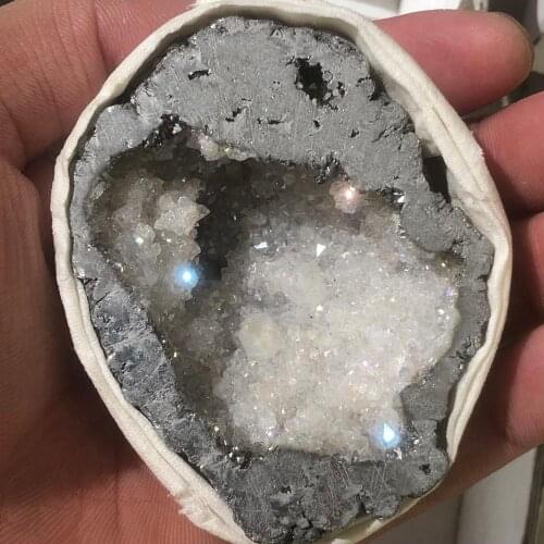 Very good!!Natural crystal clusters of white and silver electroplated crystals solidified quartz core crystals