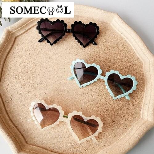 2020 Lovely Heart Girls sunglasses 3-8 yrs Kids UV400 Glasses Cute Baby Child Summer eyewear Vintage Beach Oculos de sol N830