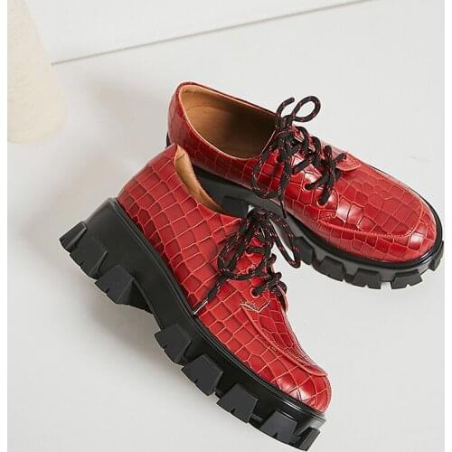 Womens genuine leather Stone pattern lace-up flats oxfords leisure thick sole brogues female footwear high quality shoes women