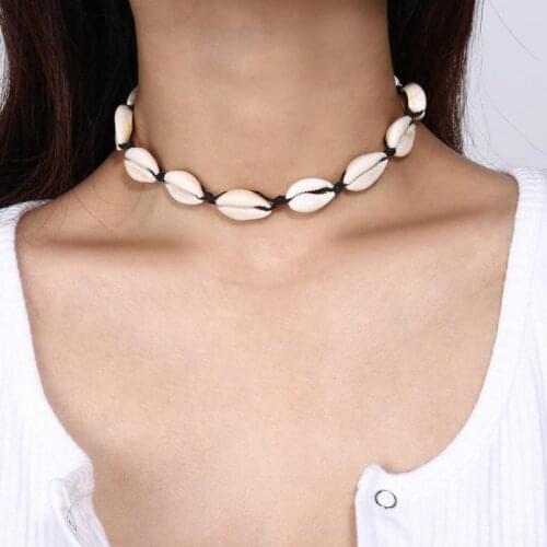 New Fashion Short Necklace Female Hawaiian Style Casual Jewelry Accessories Handmade Shell Short Clavicle Necklace