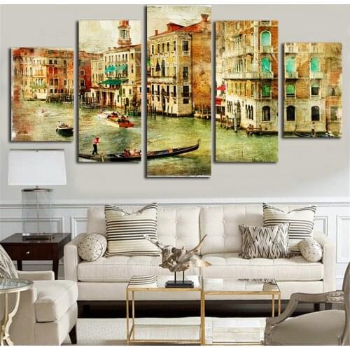 Crzue Wall Pictures In The Living Room