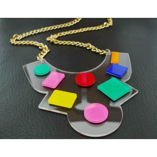 Fashion Long Colorful Geometric Acrylic Necklaces For Women Hyperbole Stylish Transparent Statement Necklaces E19011